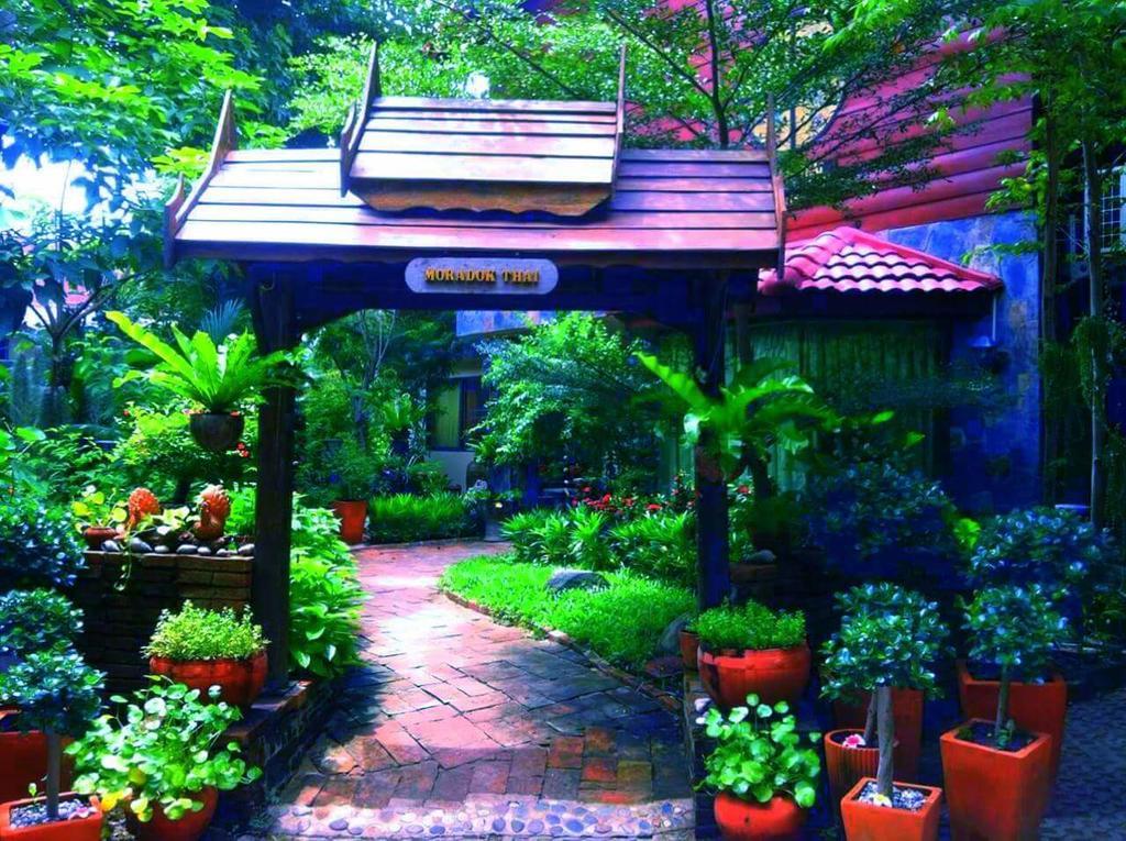 פרה נאקון סי איוטאיה Moradok Thai Guesthouse מראה חיצוני תמונה