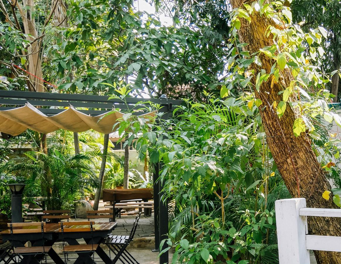פרה נאקון סי איוטאיה Moradok Thai Guesthouse מראה חיצוני תמונה